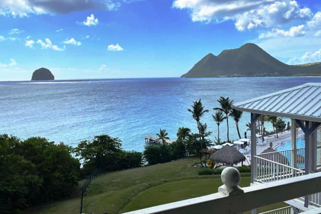 Appartement Terrasse Vue Mer Et Piscine Le Diamant Kültér fotó