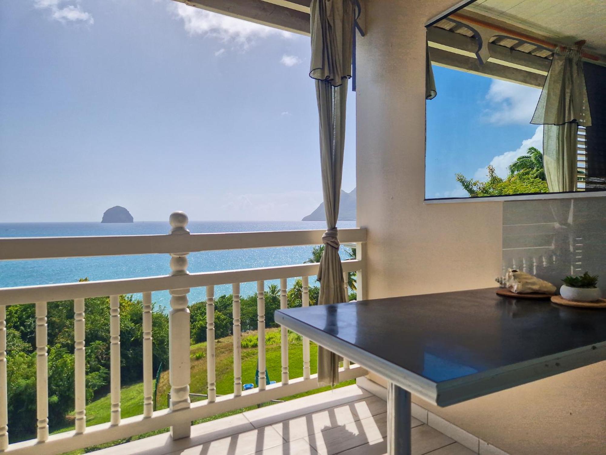 Appartement Terrasse Vue Mer Et Piscine Le Diamant Kültér fotó