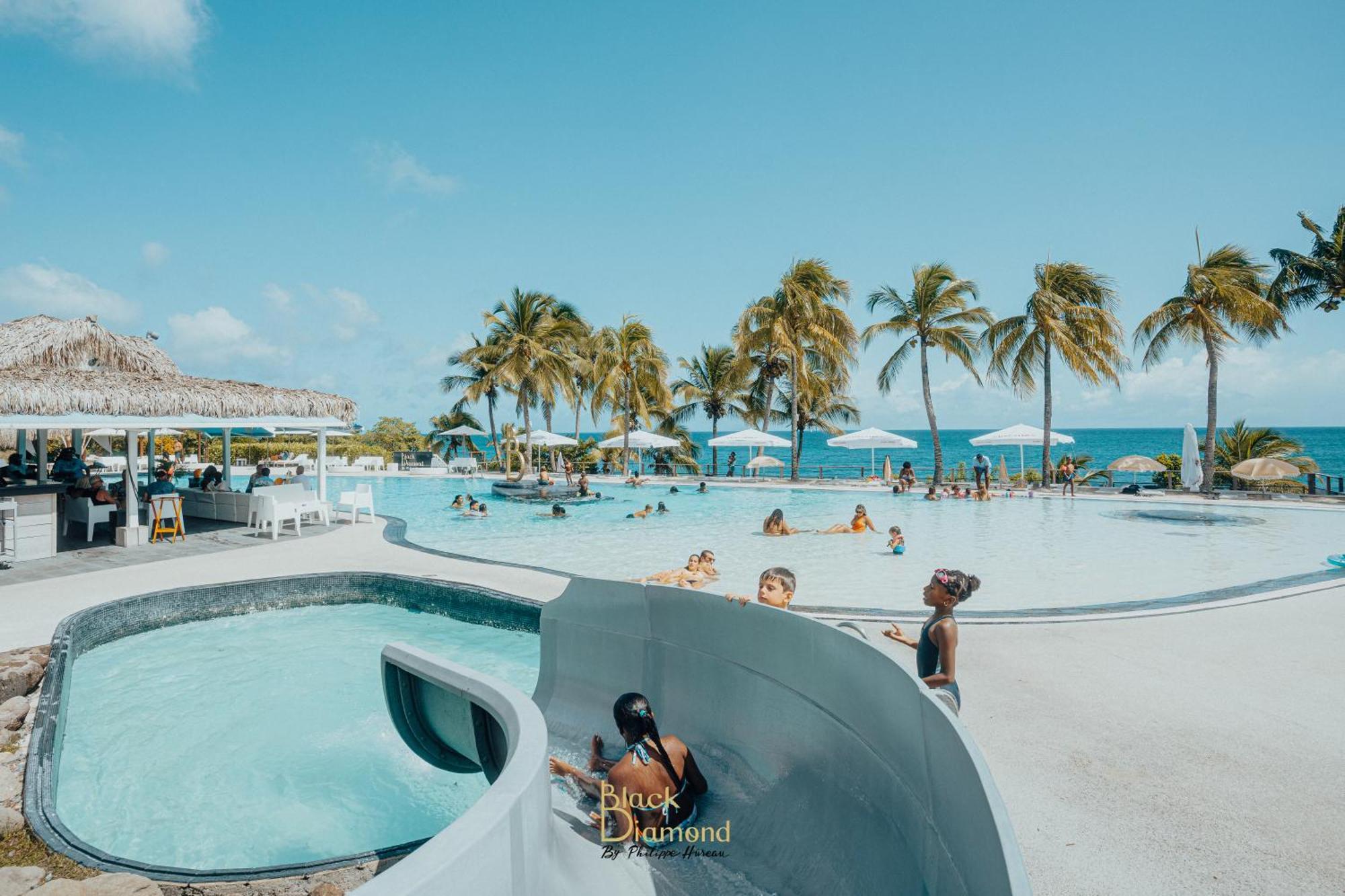 Appartement Terrasse Vue Mer Et Piscine Le Diamant Kültér fotó
